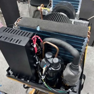 10,000 BTU 115V Under-Bench RV Inverter Heat Pump Air Conditioner - Image 9